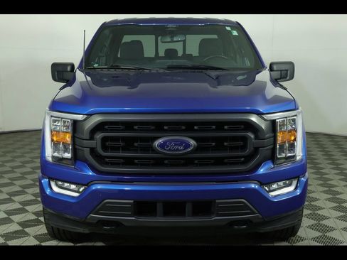 Used 2022 Ford F150 XLT w/ Equipment Group 302A High AWD/4WD image 14