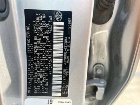 Used 2025 Toyota Camry LE FWD image 33