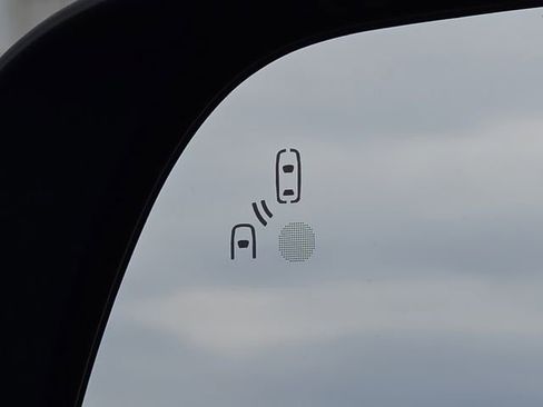 Used 2022 Ford Ranger Lariat w/ Equipment Group 501A High image 13