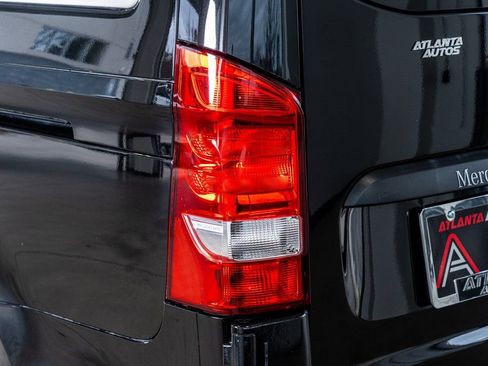 Used 2020 Mercedes-Benz Metris Passenger image 23