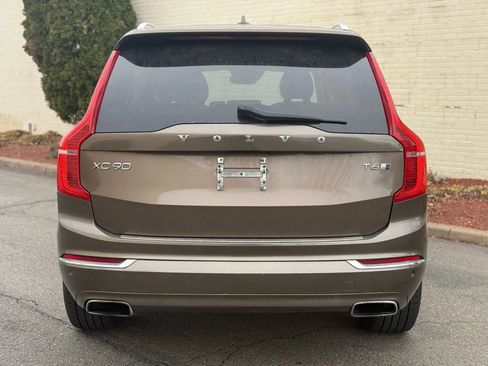 Used 2016 Volvo XC90 T6 Inscription w/ Vision Package image 5