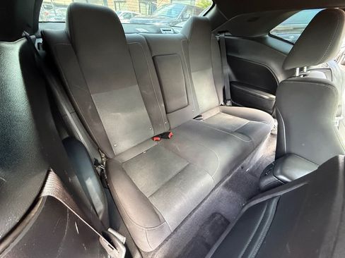 Used 2015 Dodge Challenger R/T Scat Pack RWD image 16