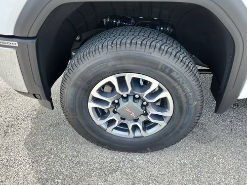 New 2026 GMC Sierra 3500 Pro w/ 1SA Pro Safety Plus Package AWD/4WD image 7