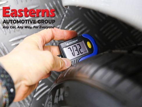 Used 2023 Tesla Model 3 Standard Range image 23