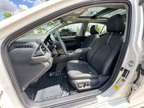 Used 2024 Toyota Camry XSE w/ Driver Assist Package FWD image 19