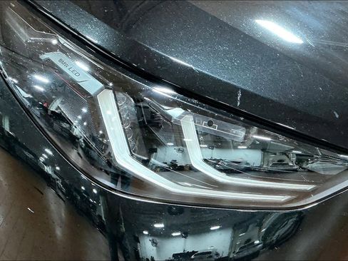 Used 2025 BMW X3 xDrive30i w/ Premium Package image 31