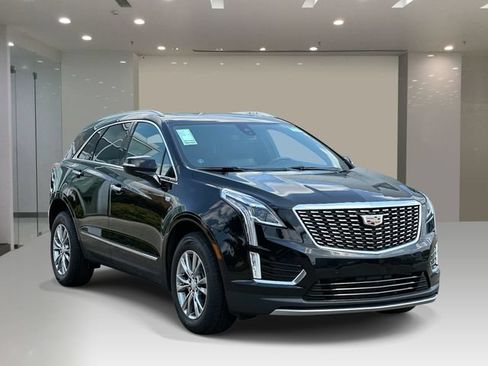 Used 2023 Cadillac XT5 Premium Luxury AWD/4WD image 6