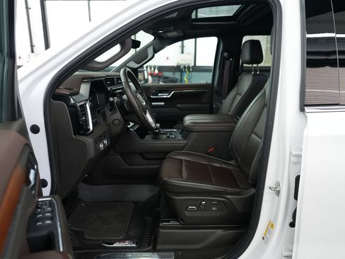 Used 2024 GMC Sierra 1500 Denali w/ Denali Reserve Package AWD/4WD image 28