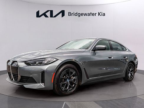 Used 2023 BMW i4 eDrive35 w/ Premium Package RWD image 3