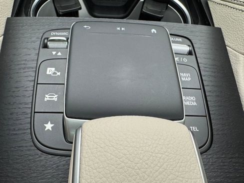 Used 2023 Mercedes-Benz GLS 580 4MATIC image 18