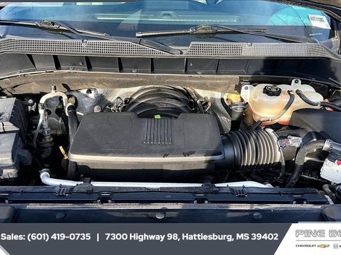 Used 2019 Chevrolet Silverado 1500 LTZ w/ LTZ Plus Package AWD/4WD image 9