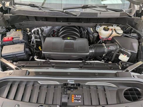 Used 2024 Chevrolet Silverado 1500 High Country w/ High Country Premium Package AWD/4WD image 23