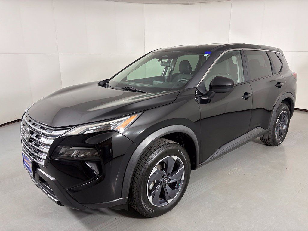 Used 2024 Nissan Rogue SV FWD image 4