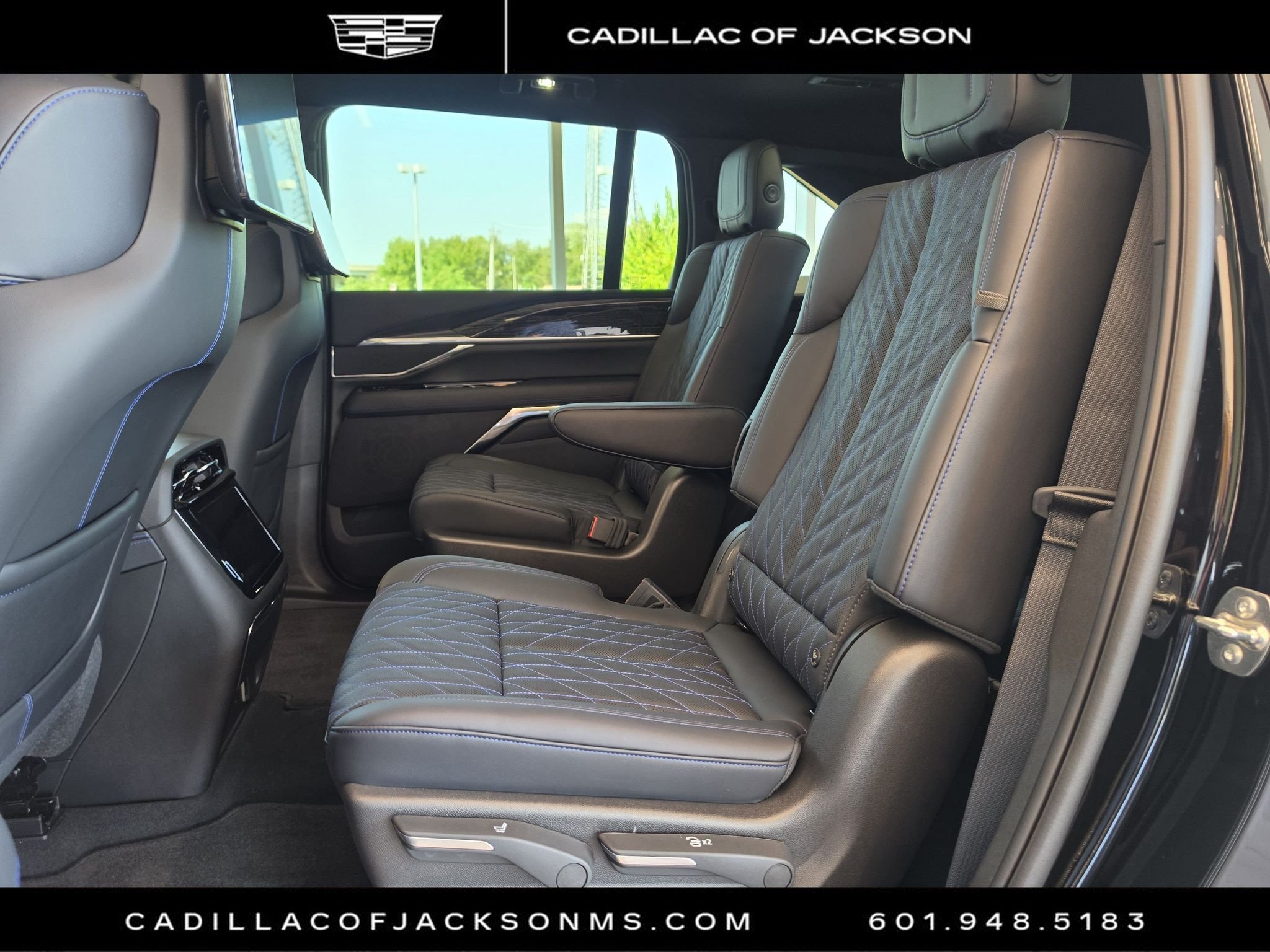 New 2026 Cadillac Escalade IQ Luxury 1 AWD/4WD image 15
