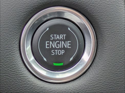 New 2026 GMC Canyon Elevation w/ Convenience Package RWD image 27