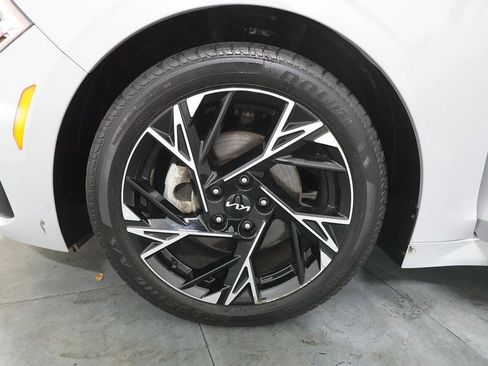 Used 2025 Kia K5 GT-Line w/ GT-Line Premium Package FWD image 35
