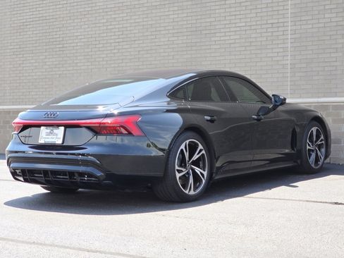 Used 2023 Audi e-tron GT Premium Plus w/ Performance Package image 8