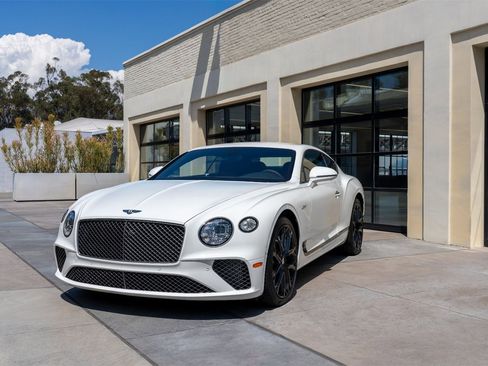 Used 2024 Bentley Continental GT Speed image 26