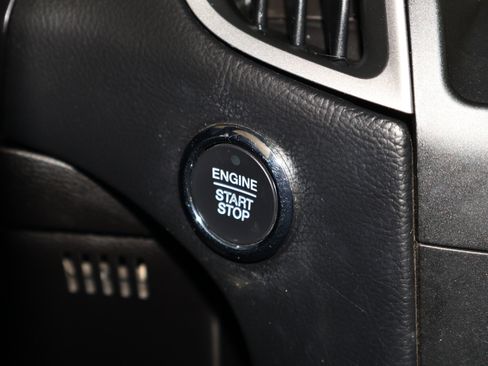 Used 2019 Ford Edge SEL w/ Equipment Group 201A image 24