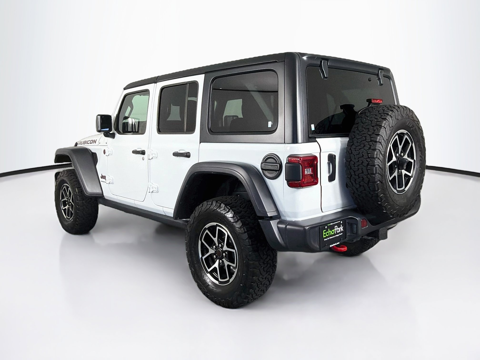 Used 2025 Jeep Wrangler Unlimited Rubicon AWD/4WD image 5