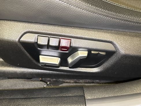 Used 2018 BMW M3 w/ Competition Package RWD image 19