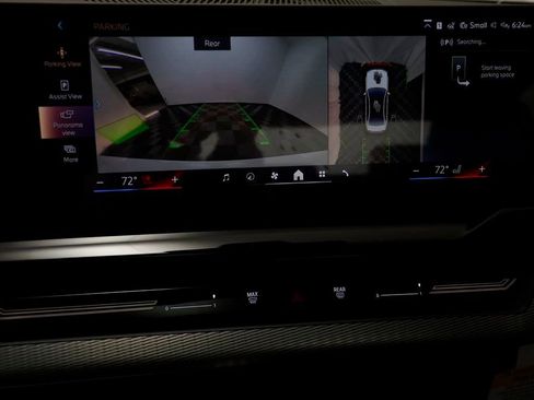 New 2026 BMW 530i xDrive w/ M Sport Package AWD/4WD image 11