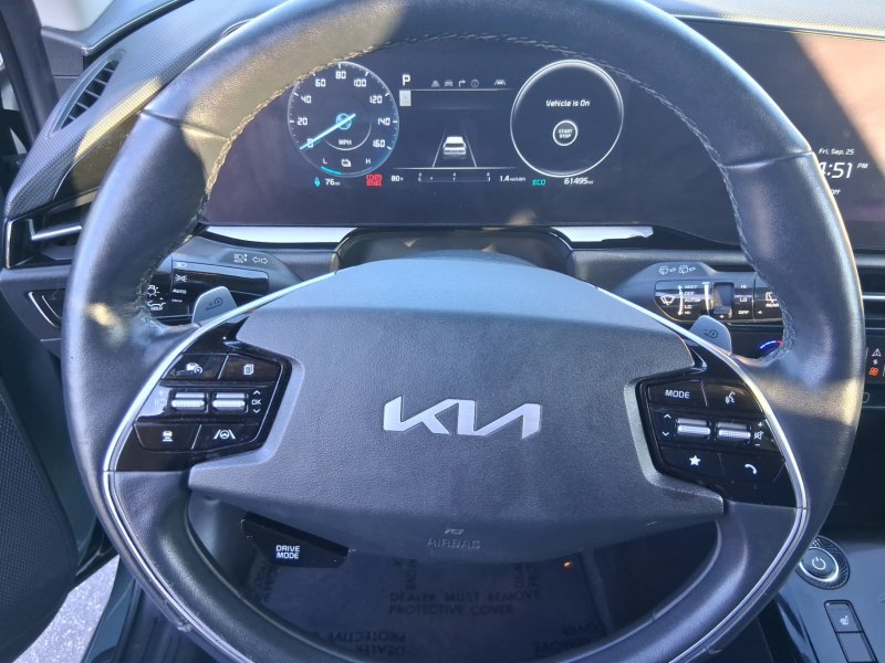 Used 2023 Kia Niro Wind w/ Wind Preserve Package FWD image 11