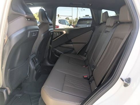 Used 2025 BMW X3 xDrive30i w/ Convenience Package image 14