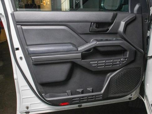 Used 2024 Toyota Tacoma SR5 RWD image 16
