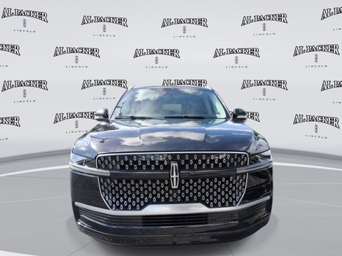 New 2026 Lincoln Navigator L Reserve AWD/4WD image 8