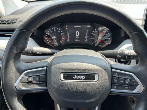 Certified 2022 Jeep Compass Limited image 20