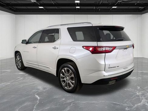Used 2018 Chevrolet Traverse Premier AWD/4WD image 3
