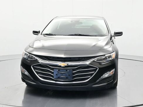 Used 2024 Chevrolet Malibu LT image 2