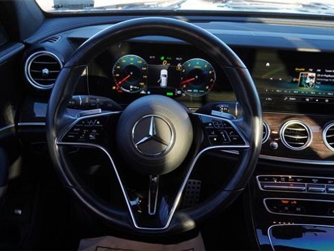 Used 2022 Mercedes-Benz E 450 4MATIC All-Terrain Wagon image 19