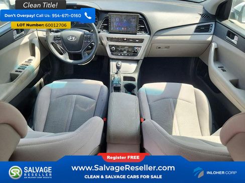 Used 2017 Hyundai Sonata SE FWD image 11