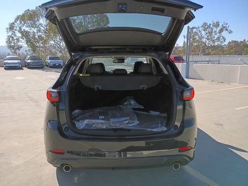 New 2025 MAZDA CX-5 AWD 2.5 S w/ Premium Plus Pkg image 11