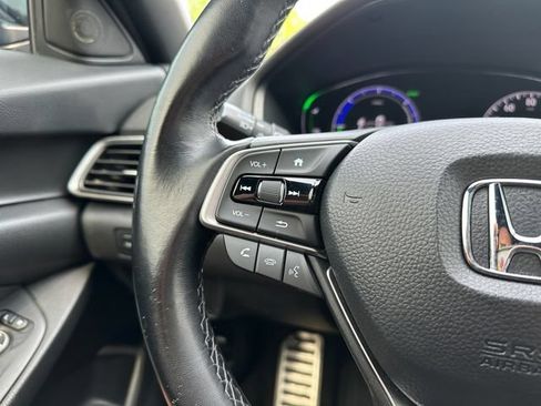 Used 2022 Honda Accord Sport image 25