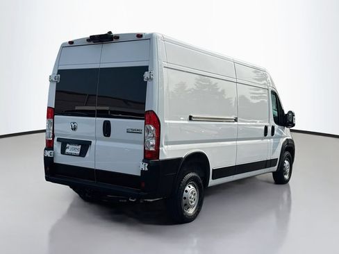 Used 2023 RAM ProMaster 2500 FWD image 5