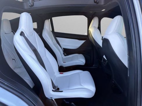 Used 2020 Tesla Model X Long Range AWD/4WD image 12