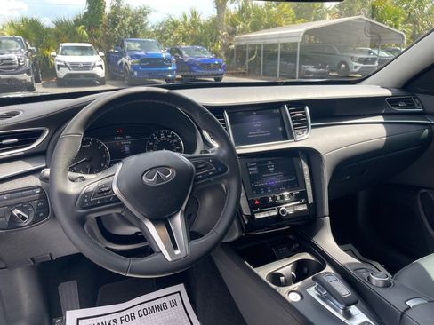 Used 2025 INFINITI QX50 Pure AWD/4WD image 12