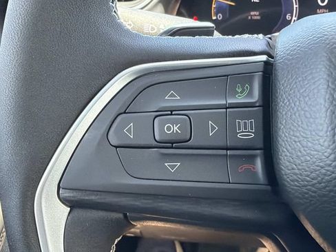 New 2026 Jeep Grand Cherokee L Laredo RWD image 30