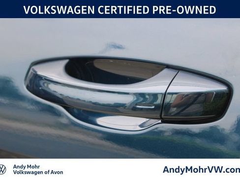 Used 2023 Volkswagen Atlas SEL R-Line AWD/4WD image 17
