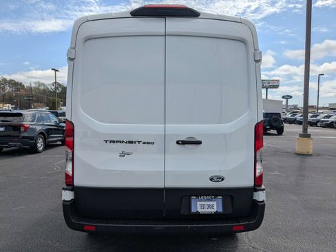New 2026 Ford Transit 250 148 Medium Roof image 5