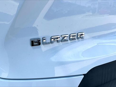 Used 2020 Chevrolet Blazer LT FWD image 10