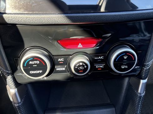 Used 2023 Subaru Forester Limited image 19