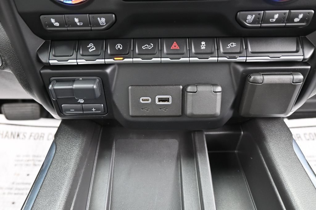 Used 2021 GMC Sierra 1500 AT4 w/ AT4 Preferred Package AWD/4WD image 15