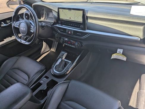 Used 2023 Kia Forte GT-Line w/ GT-Line Premium Package image 12