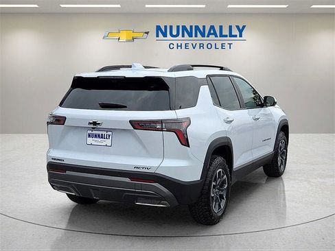 New 2026 Chevrolet Equinox ACTIV w/ Convenience Package III image 5