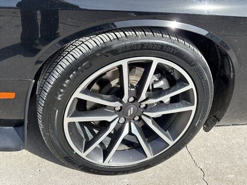 Used 2023 Dodge Challenger R/T image 10