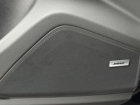 New 2026 Porsche Cayenne image 15